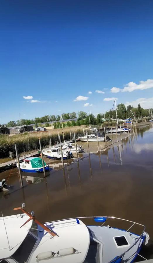 Am Kanal Neuhaus an der Oste المظهر الخارجي الصورة